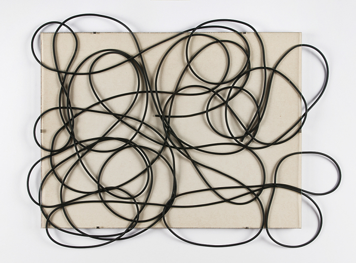 R. Ruthenbeck, Gummiseilzeichnung, 1988, Multiple, Sammlung Opitz Hoffmann