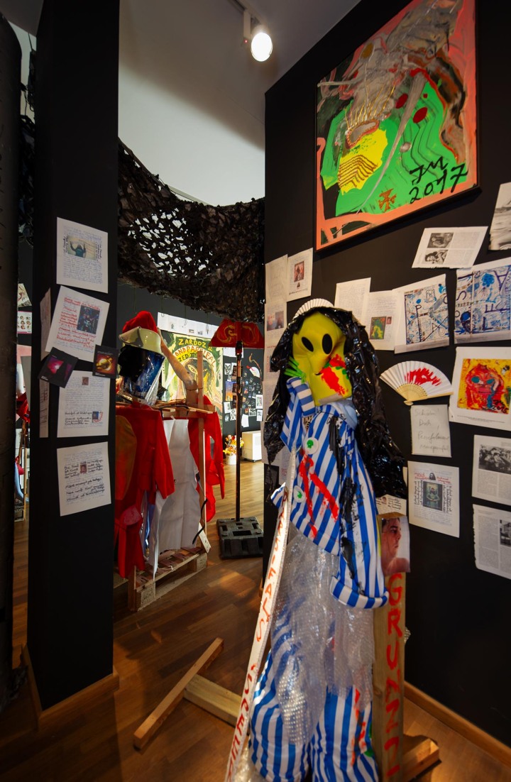 Blick in die Jonathan Meese-Ausstellung, Kunstsammlung Jena, 2025